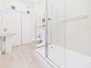 Bathroom- click for photo gallery